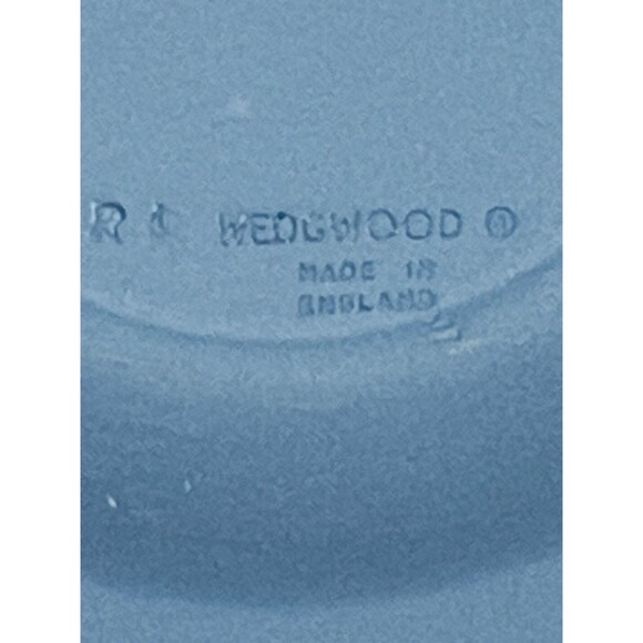 WEDGWOOD Jasperware Blue 4" Round Trinket Dish  Muses & Pegasus Englang - Picture 3 of 6